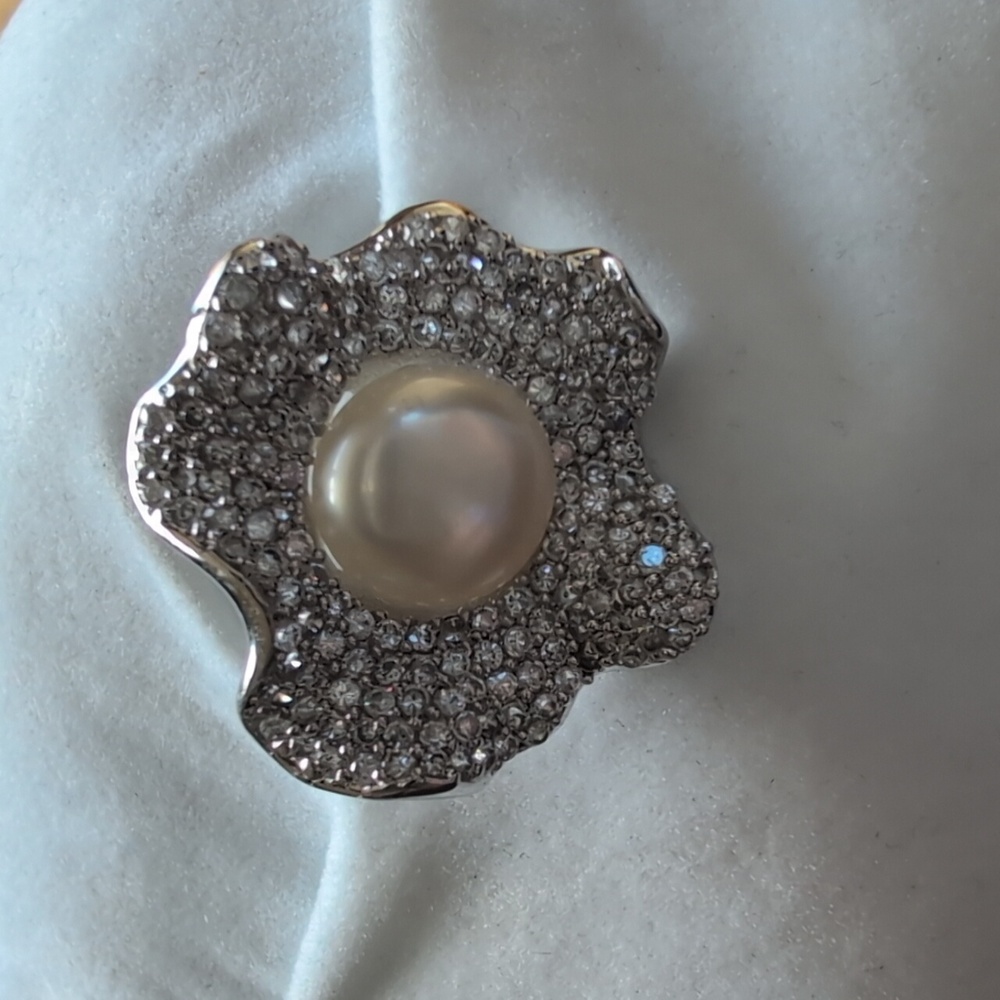 FUN & FLIRTY FAUX PEARL & RHINESTONE STATEMENT RING
